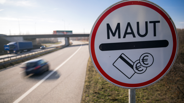 Avrupa'da Hangi Ülkede Ne Kadar Maut Ödemeniz Gerekiyor?, © Jens Büttner/dpa-Zentralbild/dpa