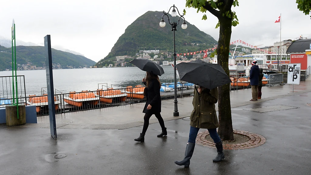 Über 100 Millimeter Regen im Tessin, © Keystone / SDA / Archivbild Über 100 Millimeter Regen im Tessin, © Keystone / SDA / Archivbild