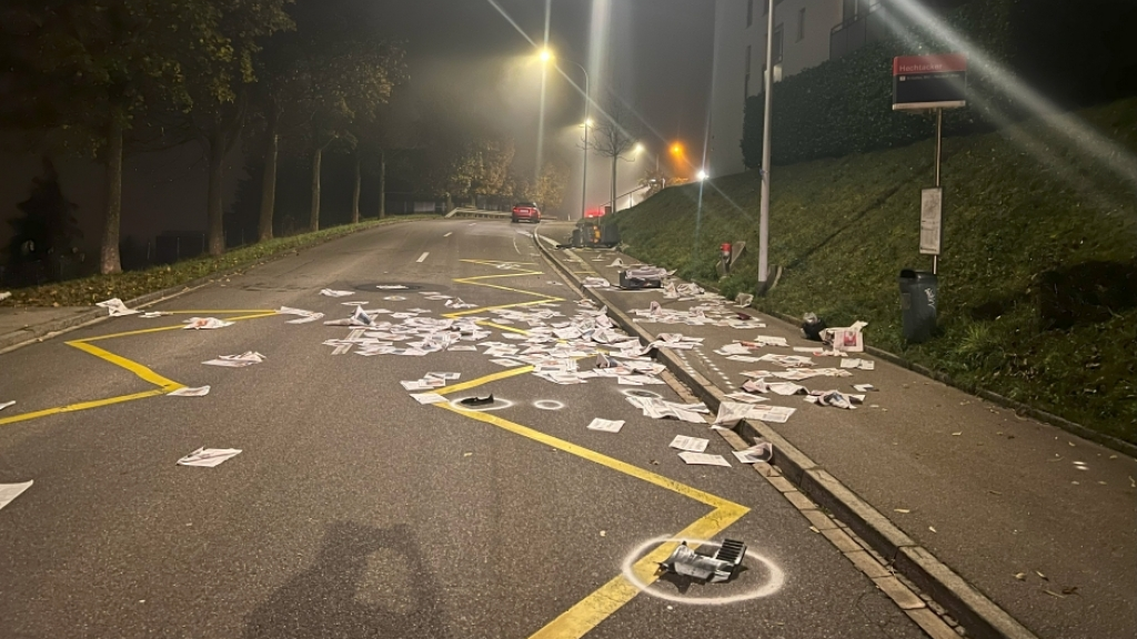 Autofahrer kracht in Fahrzeug von Zeitungszusteller, © Stadtpolizei St. Gallen