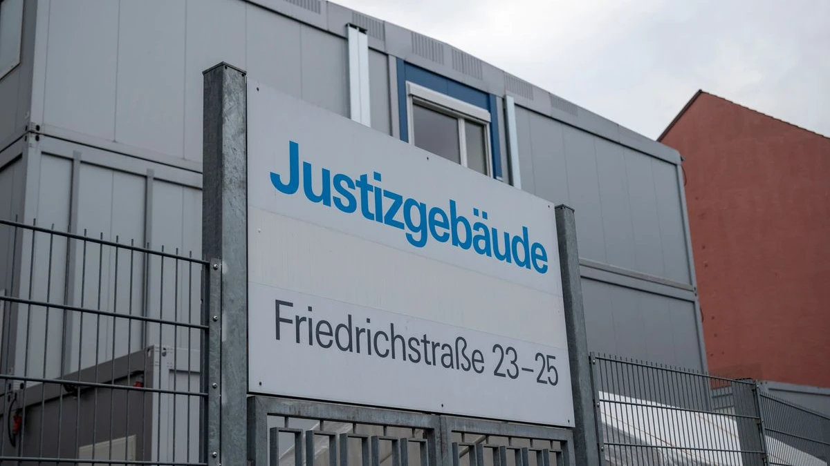 Eislingen’de Arabadan Açılan Ateş Davasında Karar Bekleniyor, © dpa Eislingen’de Arabadan Açılan Ateş Davasında Karar Bekleniyor, © dpa