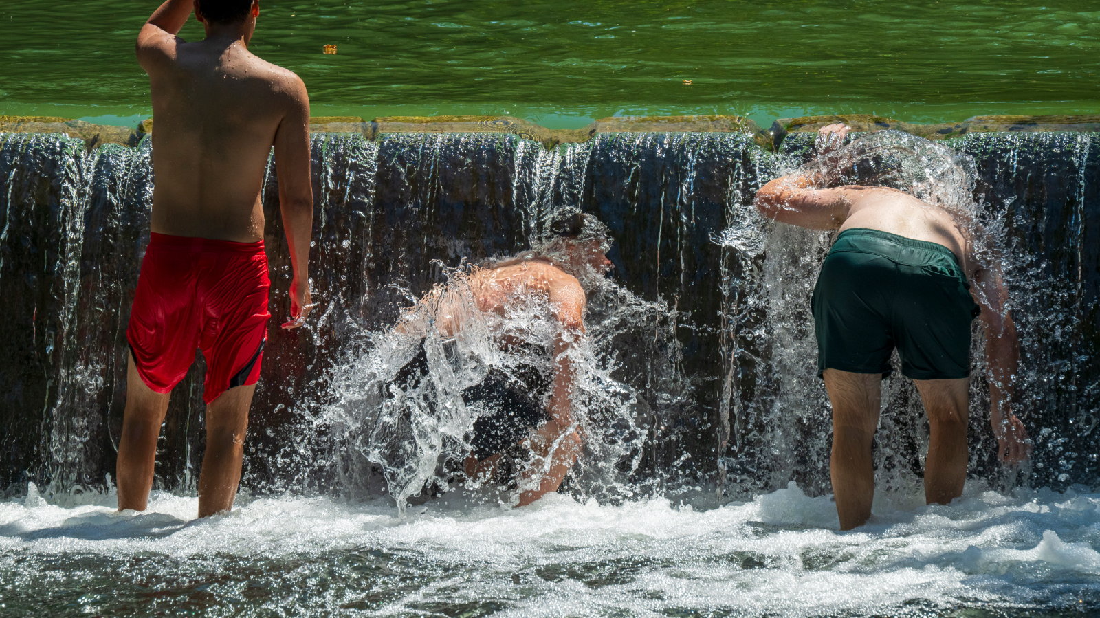 Almanya’ya Kavurucu Hava Dalgası: Sıcaklık 41 Dereceyi Bulacak, © Peter Kneffel/dpa