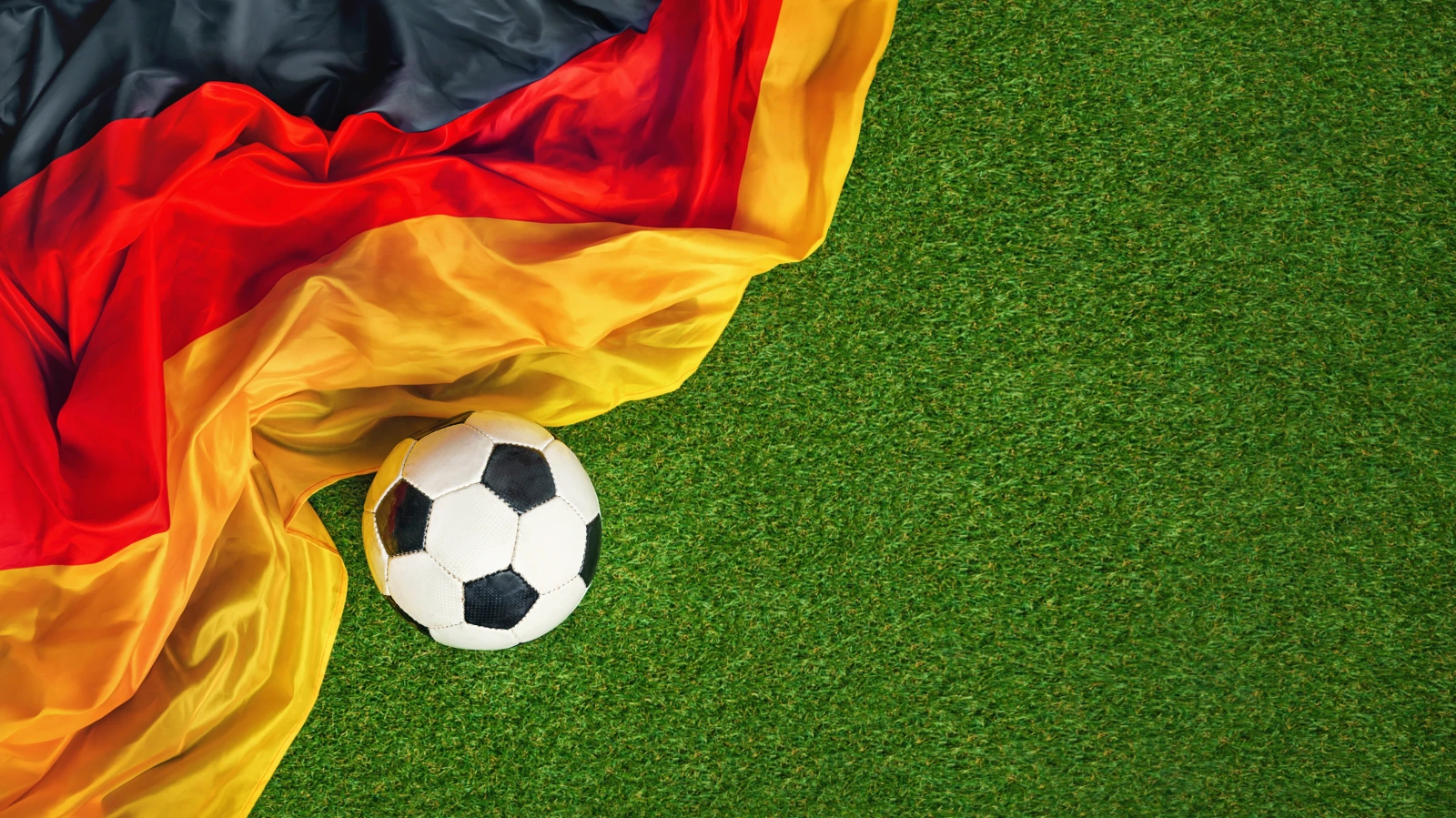 Şike ve Bahis Skandalı Soruşturuluyor!, © shutterstock Şike ve Bahis Skandalı Soruşturuluyor!, © shutterstock