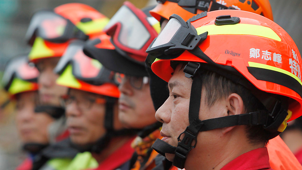 Schweres Erdbeben vor Küsten Taiwans, © Chiang Ying-Ying/AP/dpa