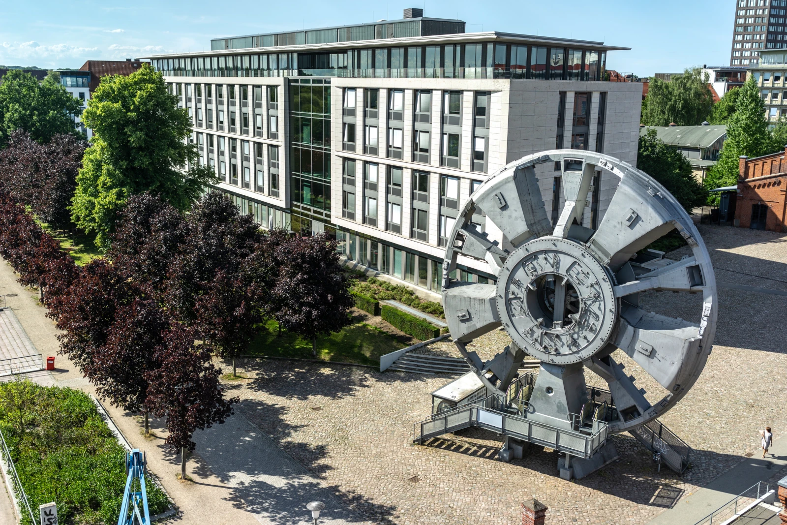 Hamburg’da konut ittifakı yeniden kuruldu: Hedef yılda 10 bin konut, © SAGA Zentrale_Thorsten Ahlf Hamburg’da konut ittifakı yeniden kuruldu: Hedef yılda 10 bin konut, © SAGA Zentrale_Thorsten Ahlf