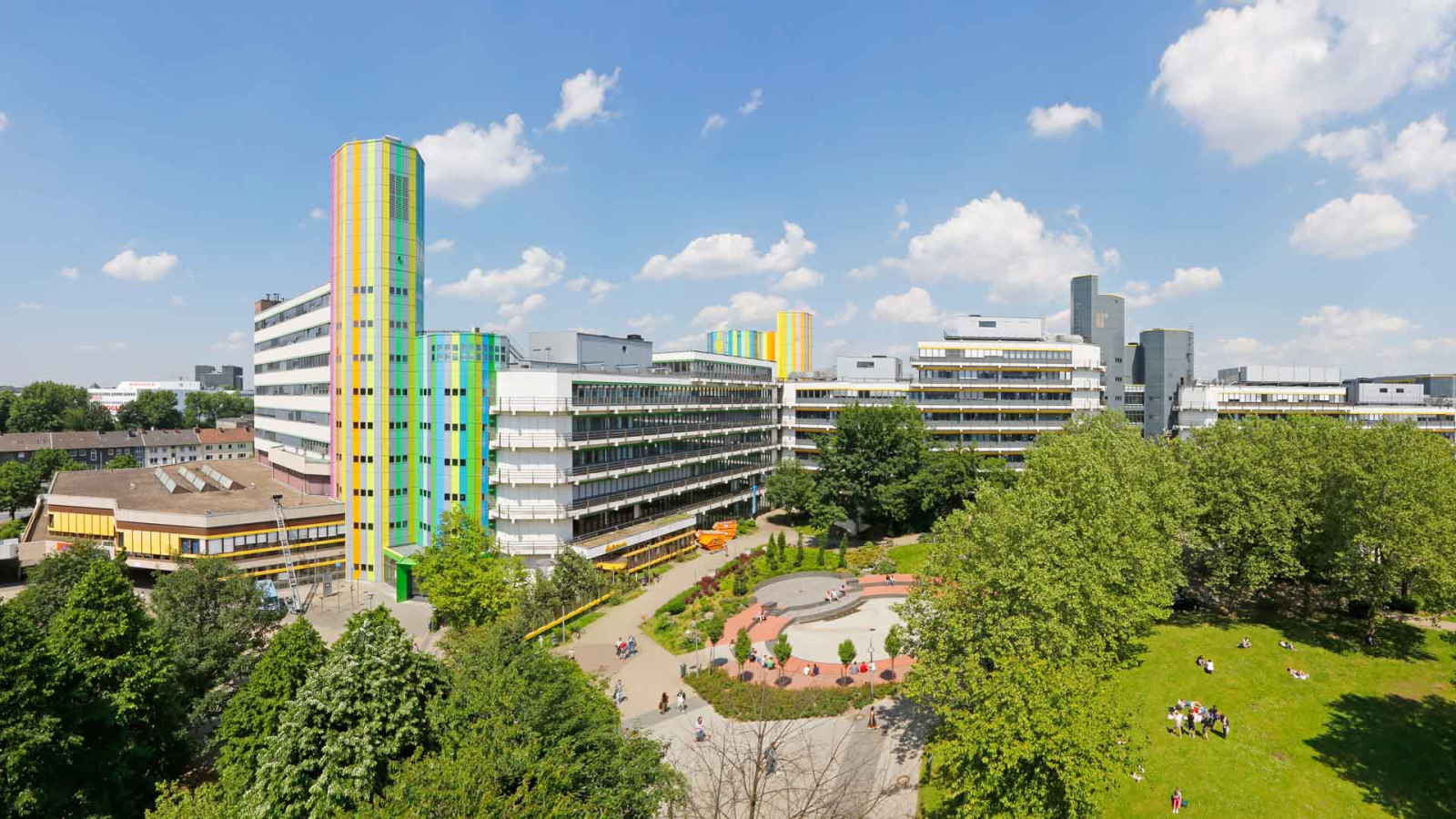 NRW'DE TÜRK ÖĞRENCİLERİN ÜNİVERSİTE TERCİHLERİ!, © uni-due.de