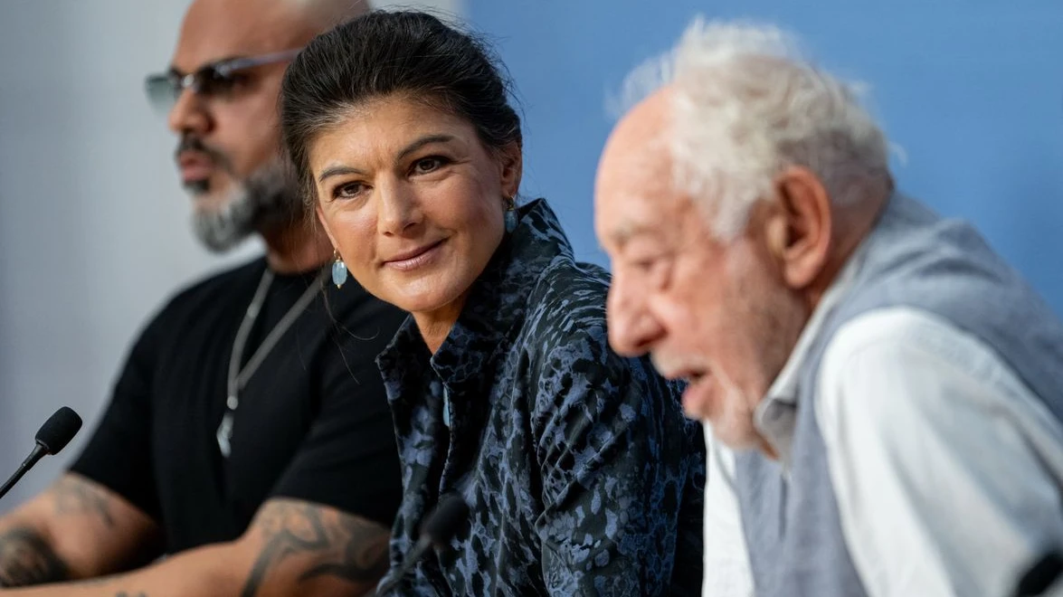 Cumartesi Günü Büyük Gazze ve Ukrayna Gösterisi!, © Fabian Sommer/dpa Cumartesi Günü Büyük Gazze ve Ukrayna Gösterisi!, © Fabian Sommer/dpa