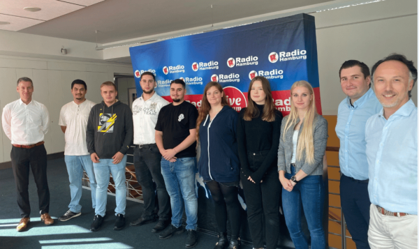 Azubi Teams aus Barsbüttel und Eidelstedt mit ihren Ausbildern athias Wiegert, Dawid Meciejewski und Antonios Bliblios 