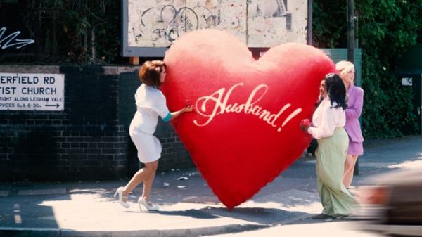 Raye, © Human Re Sources/The Orchard