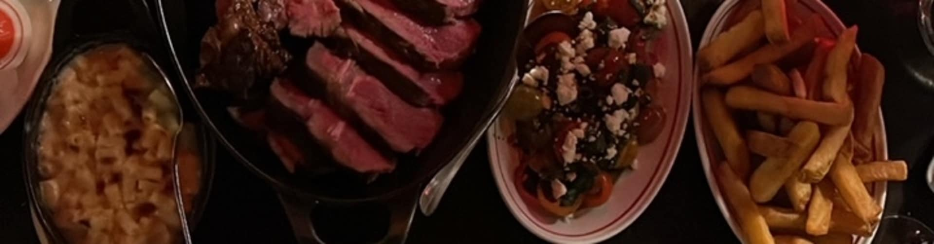 Essen zu sehen: Steak, Pommes, © Mash