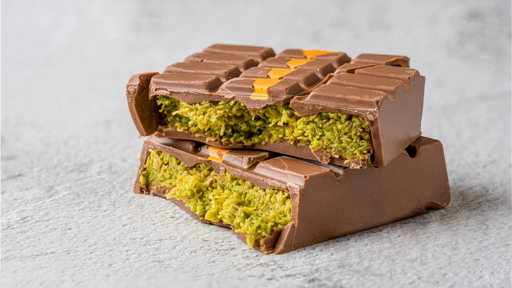 Çikolata Çılgınlığı: Berlin, Frankfurt ve Düsseldorf'ta Dubai Çikolatası İçin Uzun Kuyruklar!, © shutterstock Çikolata Çılgınlığı: Berlin, Frankfurt ve Düsseldorf'ta Dubai Çikolatası İçin Uzun Kuyruklar!, © shutterstock