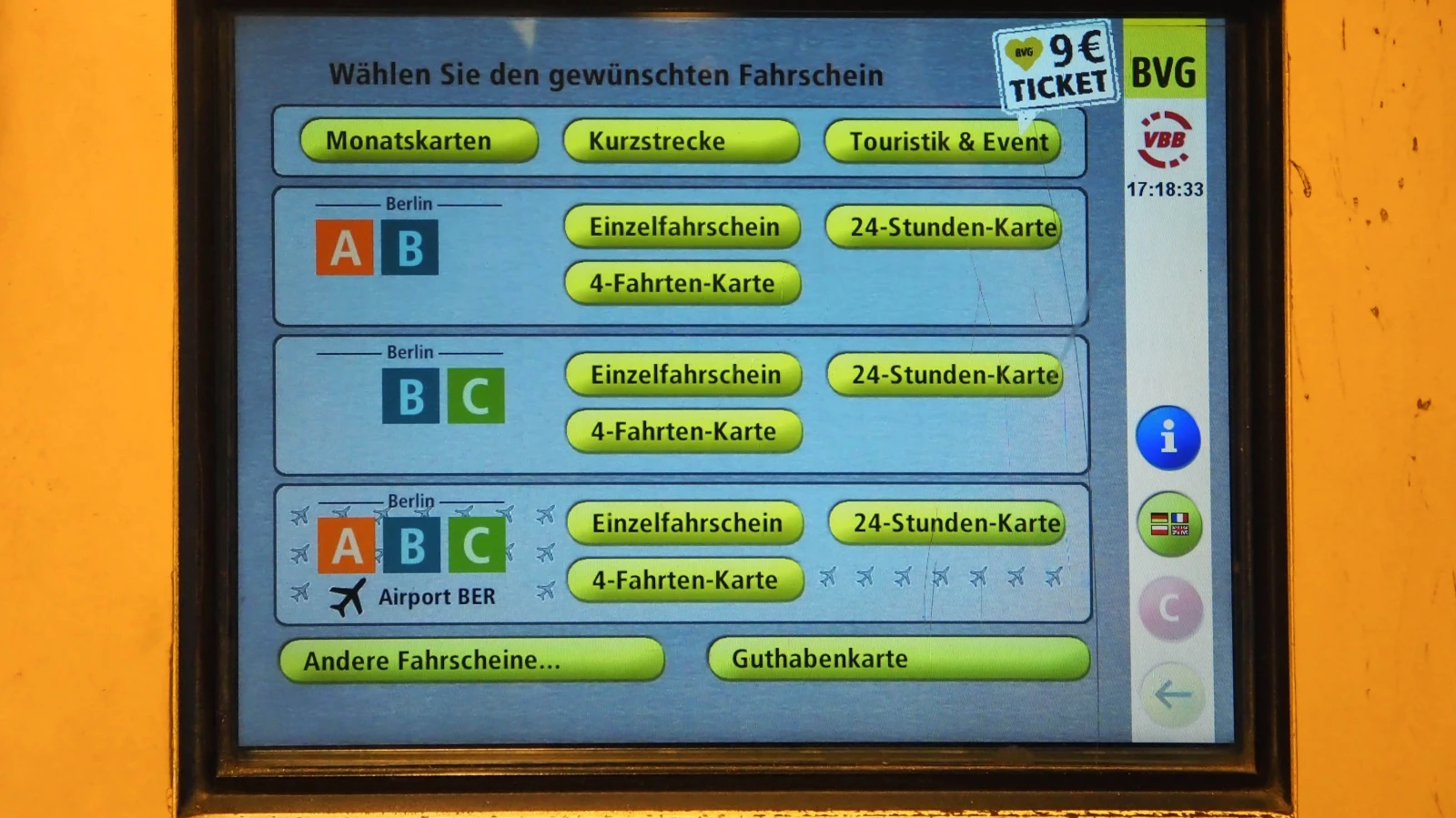 Berlin’de 29 Euroluk Bilet Zora Girdi!, © shutterstock Berlin’de 29 Euroluk Bilet Zora Girdi!, © shutterstock