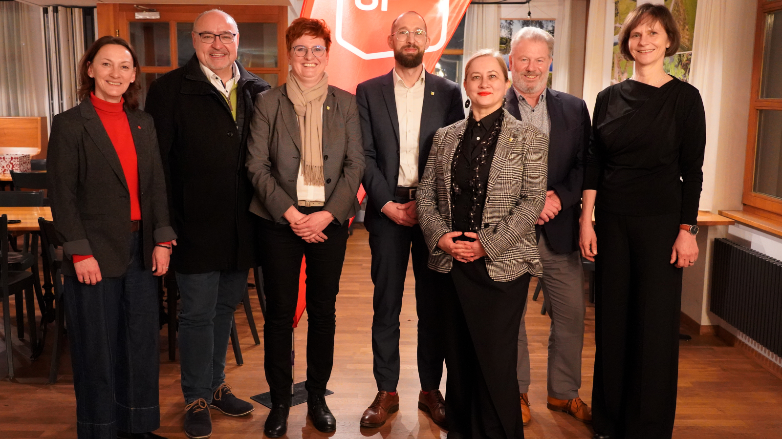 Marina Bruggmann, Markus Birk, Barbara Dätwyler, Kenny Greber, Sandrine Nikolic-Fuss, Walter Hugentobler und Ruth Faller Graf (v.l.)., © ZVG.
