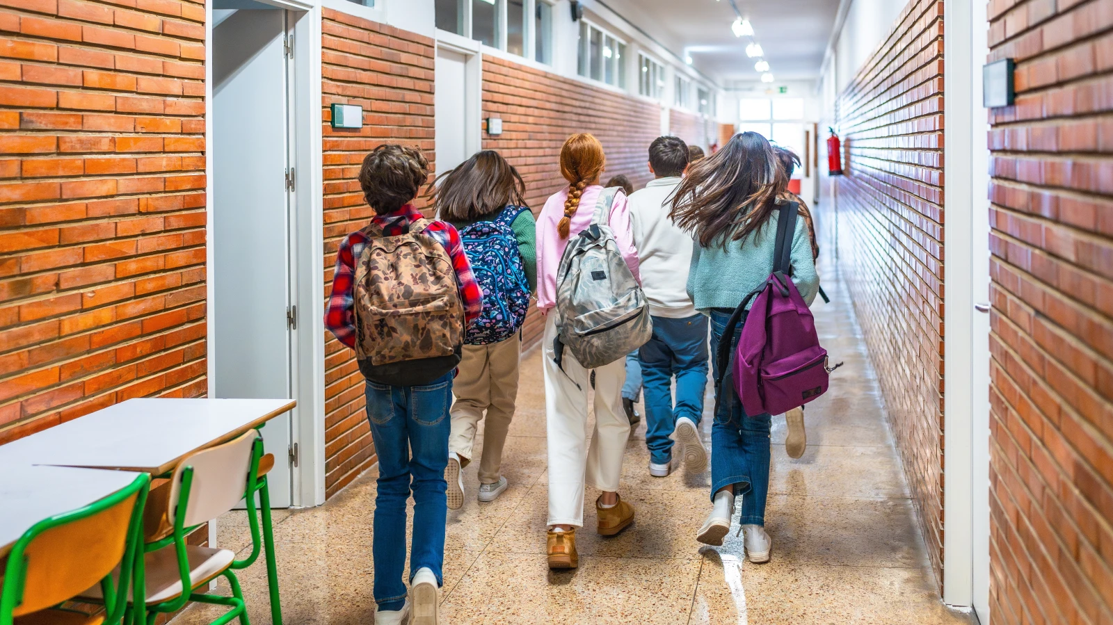 NRW’de Öğretmenlerden Eğitim Sistemine Sert Not: Her İki Kişiden Biri Memnun Değil, © shutterstock NRW’de Öğretmenlerden Eğitim Sistemine Sert Not: Her İki Kişiden Biri Memnun Değil, © shutterstock