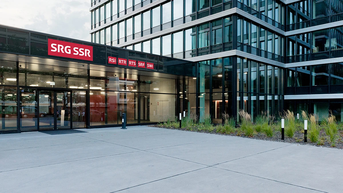 Bakom eröffnet Verfahren gegen SRG wegen Fussballspiel, © SRG Bakom eröffnet Verfahren gegen SRG wegen Fussballspiel, © SRG