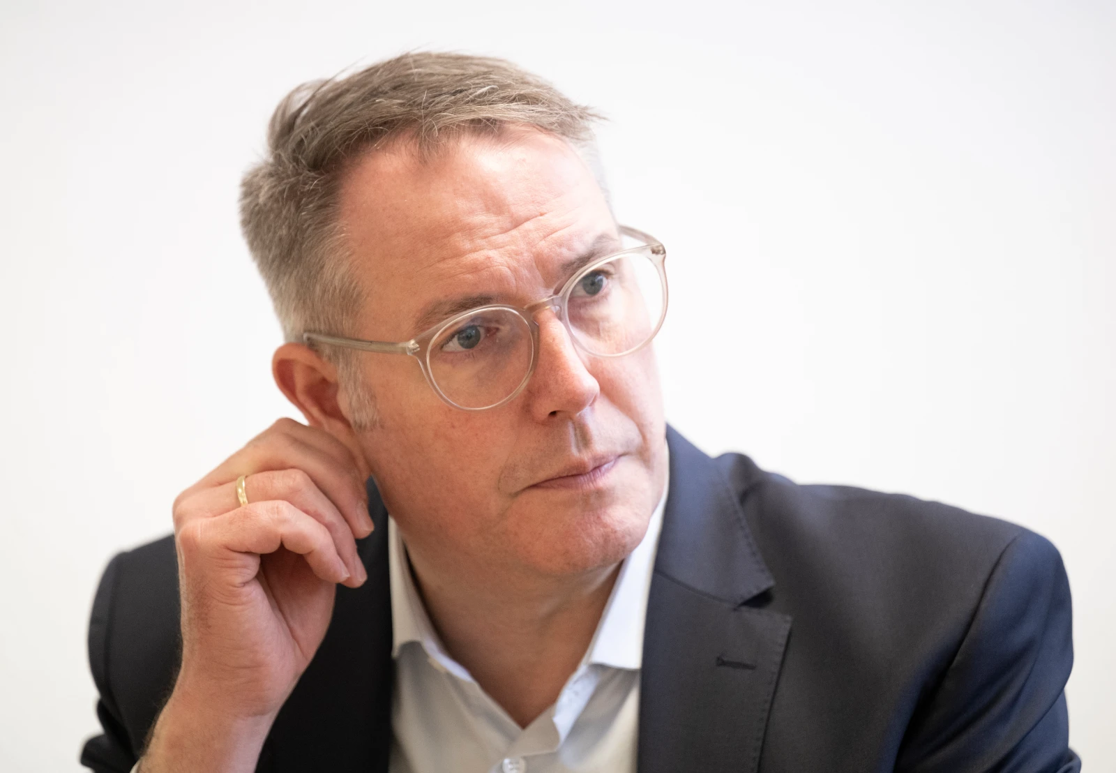 Schweitzer: “Gerekli noktalarda yapay zekâ destekli kamera olabilir”, © Boris Roessler/dpa Schweitzer: “Gerekli noktalarda yapay zekâ destekli kamera olabilir”, © Boris Roessler/dpa