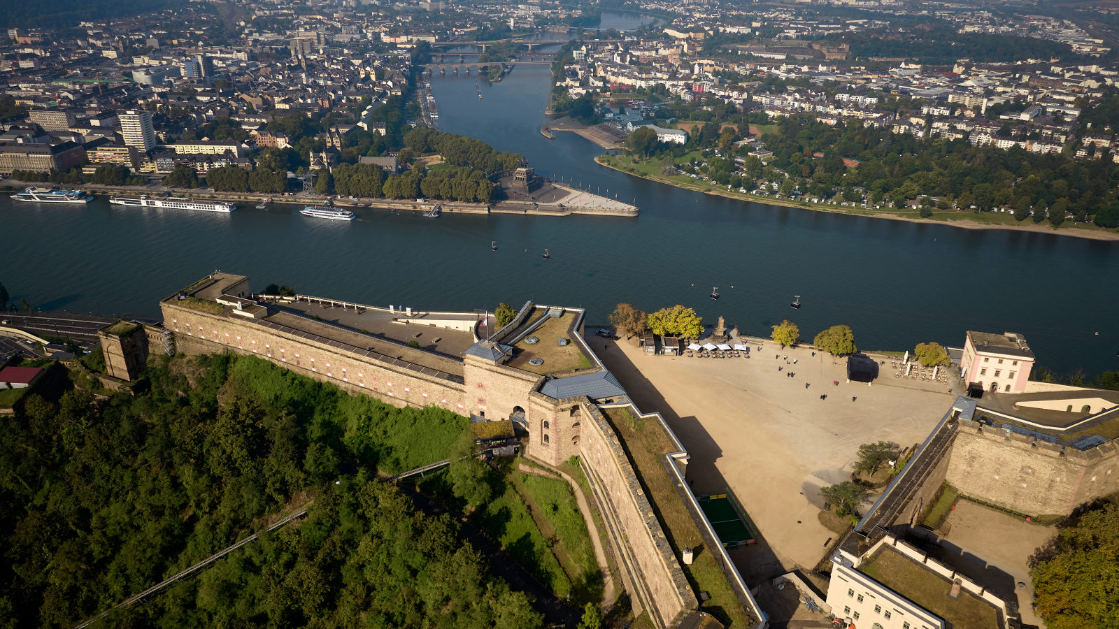 Koblenz Şehir Meclisi Borç Krizi Nedeniyle Tasarruf Arayışında, ©  Foto: Thomas Frey/dpa