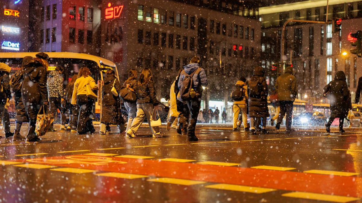 Hessen’de Tehlikeli Hava Alarmı: Kar, Donan Yağmur ve Fırtına Bir Arada, © Jörg Halisch/dpa