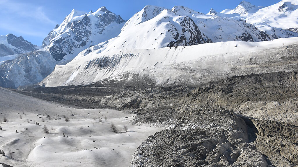 Bergsturz im Engadin wohl glimpflich ausgegangen, © Keystone/SDA