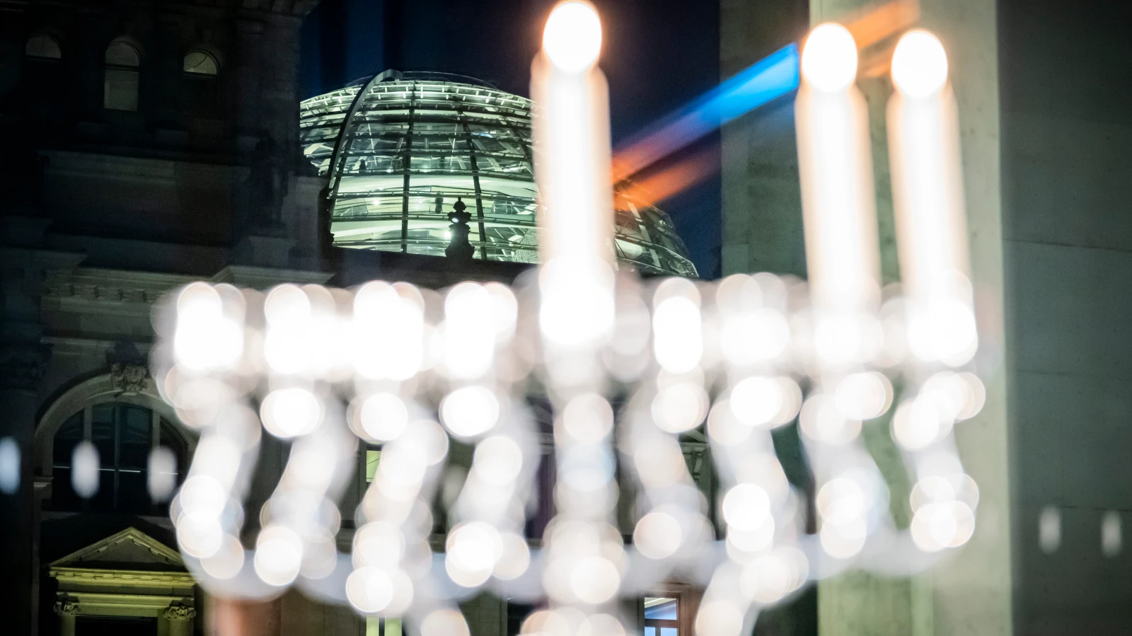 Chanukka Kutlamaları İptal Edildi, © Christoph Soeder/dpa Chanukka Kutlamaları İptal Edildi, © Christoph Soeder/dpa