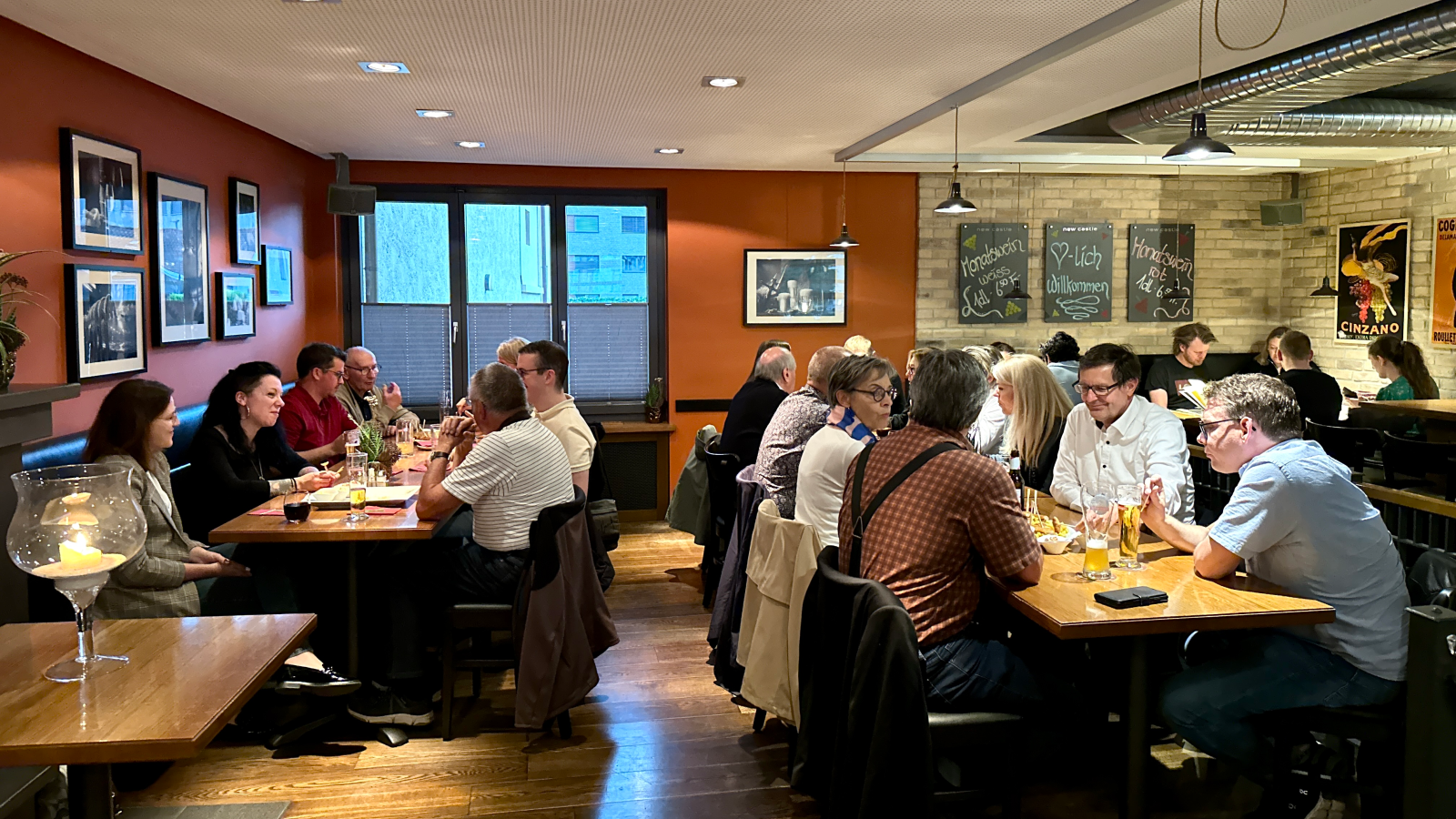 Mitgliederversammlung der VU im alten Kino, © Vaterländische Union VU