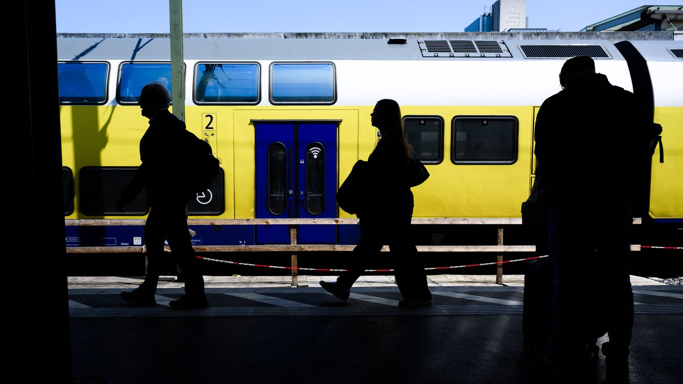 Metronom’da Yeniden Tren Sorunları!, © Julian Stratenschulte/dpa