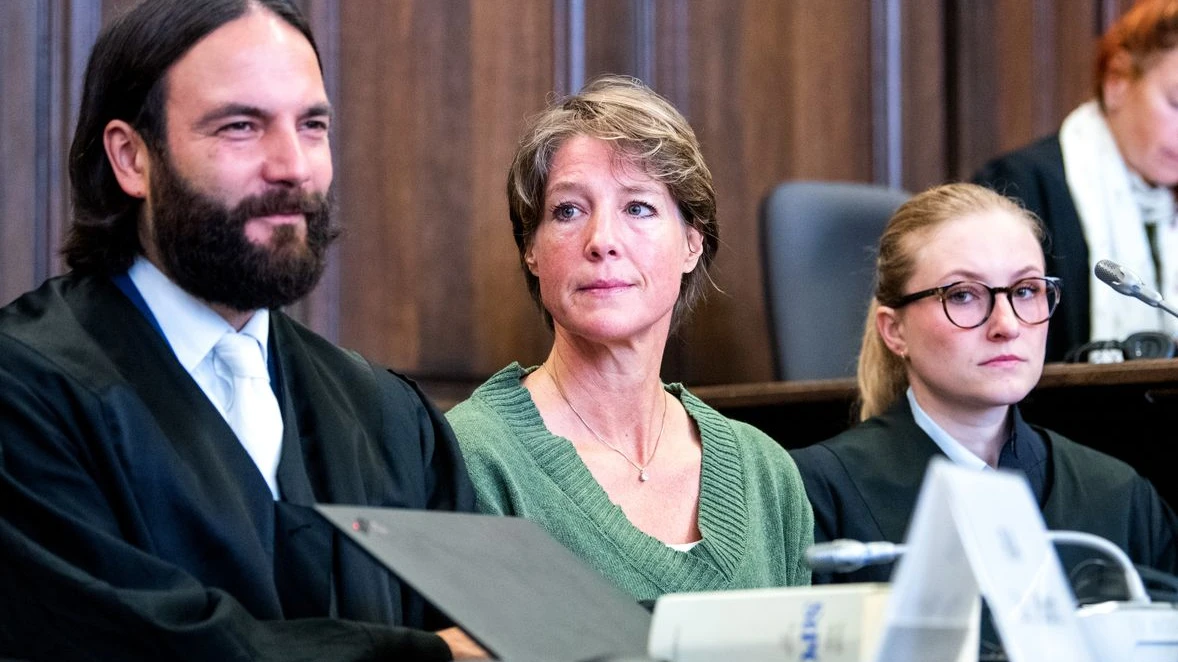 Block davası: Christina Block kızıın duruşmada ifade vermesini istemiyor!, © Daniel Bockwoldt/dpa Pool/dpa Block davası: Christina Block kızıın duruşmada ifade vermesini istemiyor!, © Daniel Bockwoldt/dpa Pool/dpa