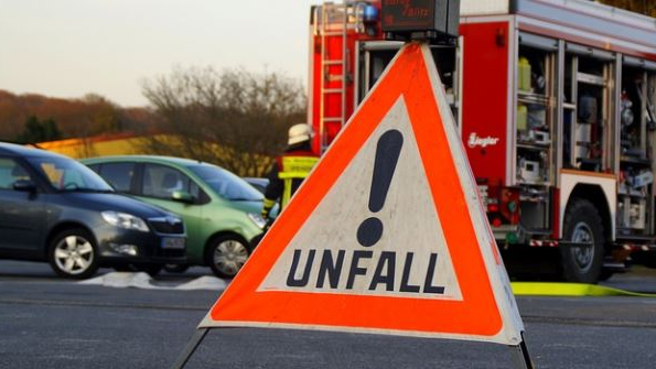 Radfahrer stirbt bei tragischem Unfall, © Symbolbild Pixabay