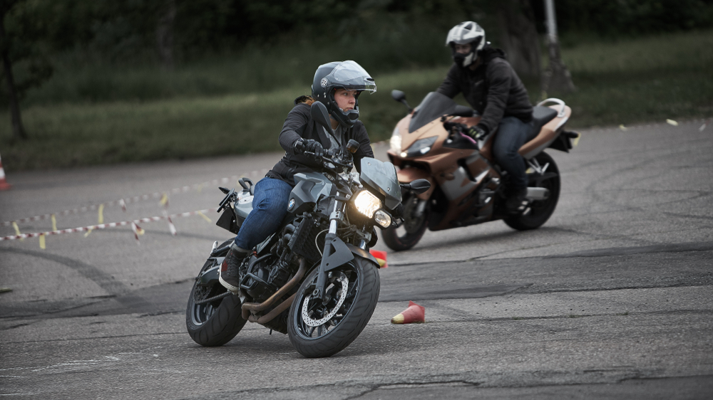 NRW'de Motosiklet Kazaları Alarm Veriyor: Polis Kontrolleri Artırıyor, © shutterstock