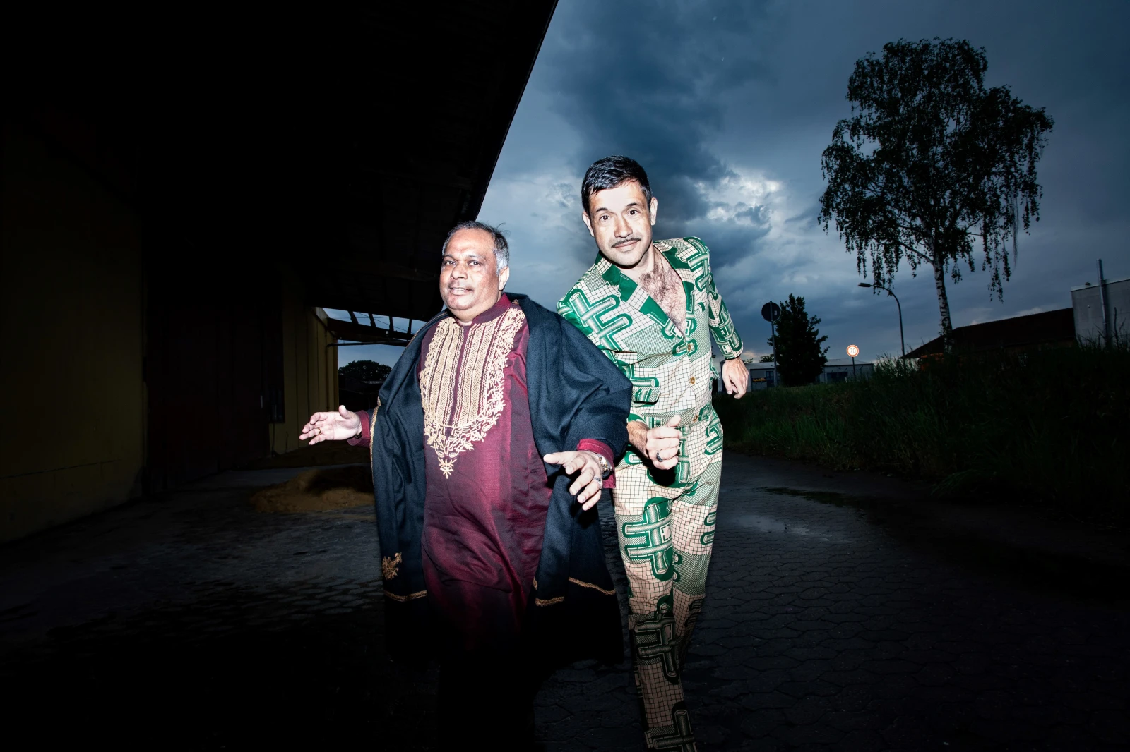 © Photo by Ashraf Sharif Khan & Viktor Marek © Photo by Ashraf Sharif Khan & Viktor Marek