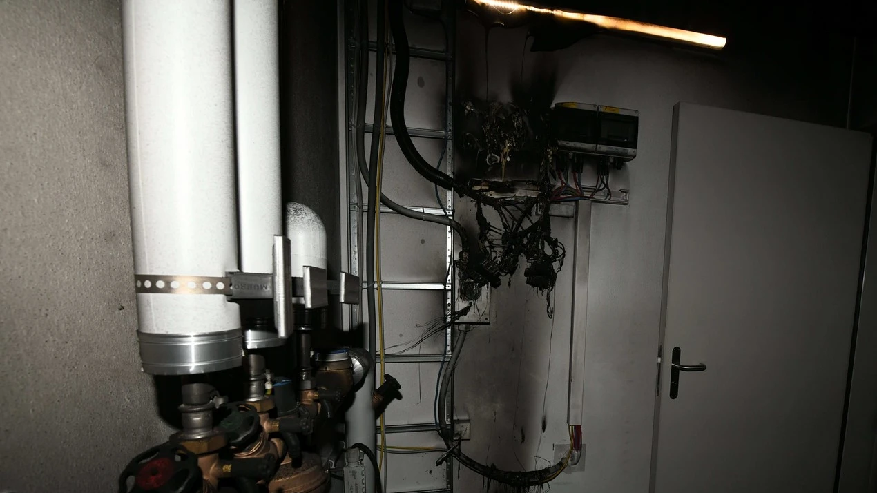 Elektrobrand in Schulhaus in Trogen, © Kantonspolizei Appenzell Ausserrhoden Elektrobrand in Schulhaus in Trogen, © Kantonspolizei Appenzell Ausserrhoden