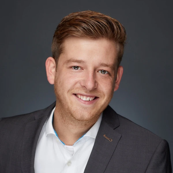 Niklas Farin Niklas Farin