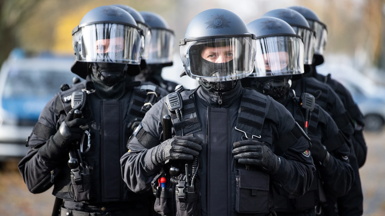 Rhein-Main Bölgesi Operasyonunda Uyuşturucu ve Silahlar Ele Geçirildi!, © Federico Gambarini/dpa Rhein-Main Bölgesi Operasyonunda Uyuşturucu ve Silahlar Ele Geçirildi!, © Federico Gambarini/dpa