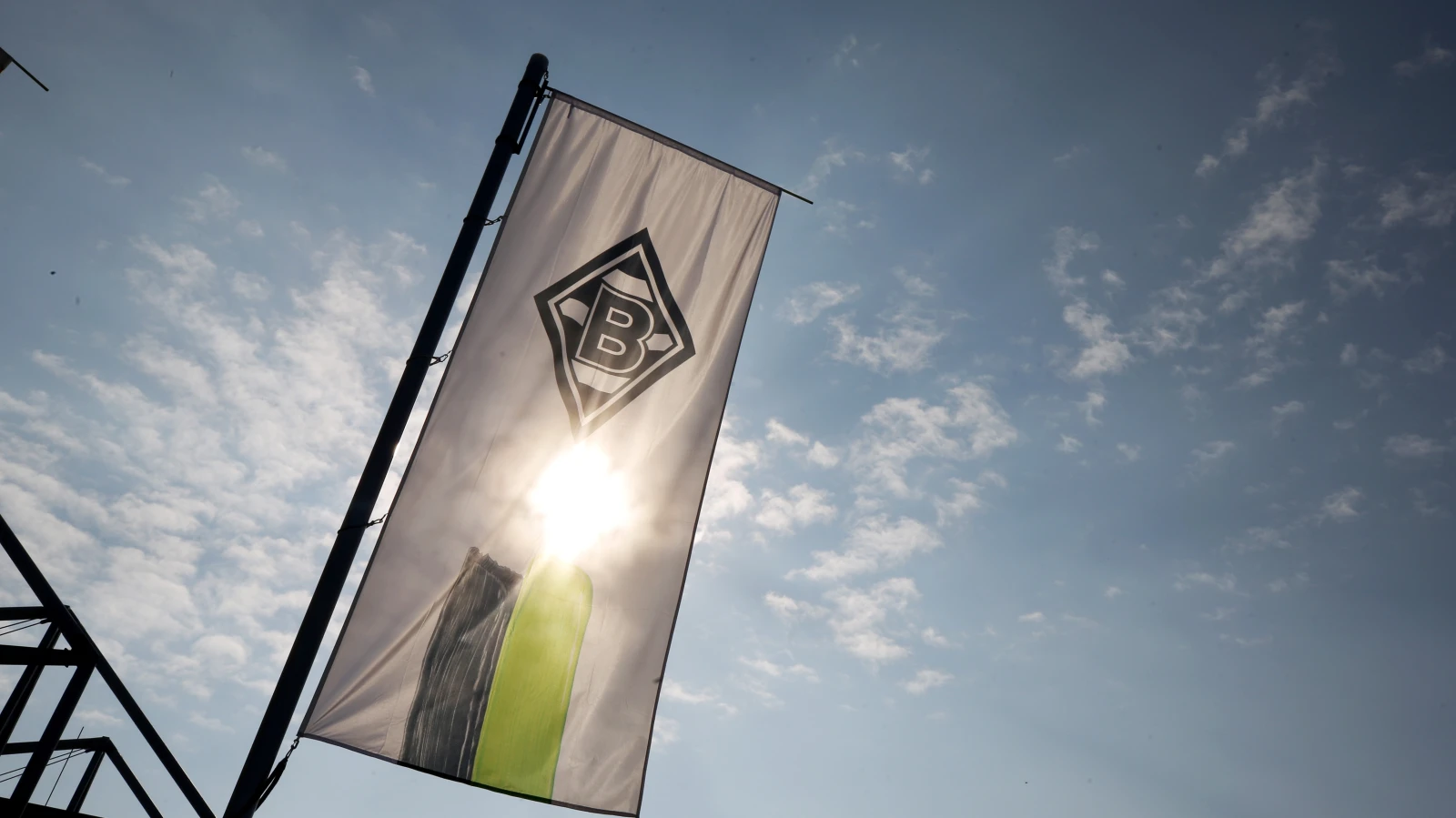 Borussia-Park’ın İsmi Değişiyor: Ista Sponsoru Oluyor, © Roland Weihrauch/dpa Borussia-Park’ın İsmi Değişiyor: Ista Sponsoru Oluyor, © Roland Weihrauch/dpa