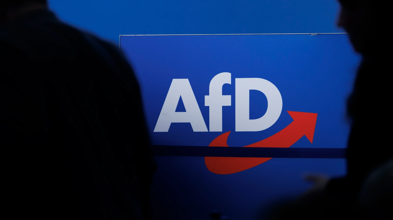 ARD-DeutschlandTrend: AfD Tarihi Zirvede, Ancak Sınırına Ulaştı!, © dpa ARD-DeutschlandTrend: AfD Tarihi Zirvede, Ancak Sınırına Ulaştı!, © dpa