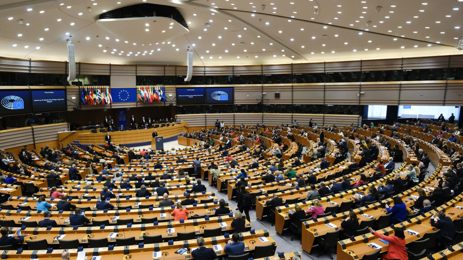 Avrupa Parlamentosu’ndan “My Voice, My Choice” Girişimine Destek, © shutterstock Avrupa Parlamentosu’ndan “My Voice, My Choice” Girişimine Destek, © shutterstock