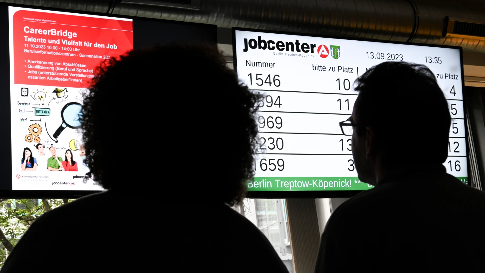 Almanya’da Bürgergeld sona mı eriyor? Hükümet yeni “Grundsicherung” yasasıyla daha sert kurallar getiriyor, © Jens Kalaene/dpa Almanya’da Bürgergeld sona mı eriyor? Hükümet yeni “Grundsicherung” yasasıyla daha sert kurallar getiriyor, © Jens Kalaene/dpa