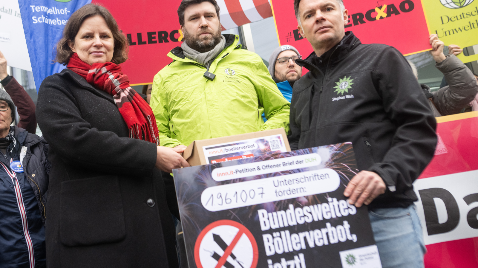 Yüzbinler Havai Fişek, Maytap, Böller Yasağı İstiyor!, © dpa