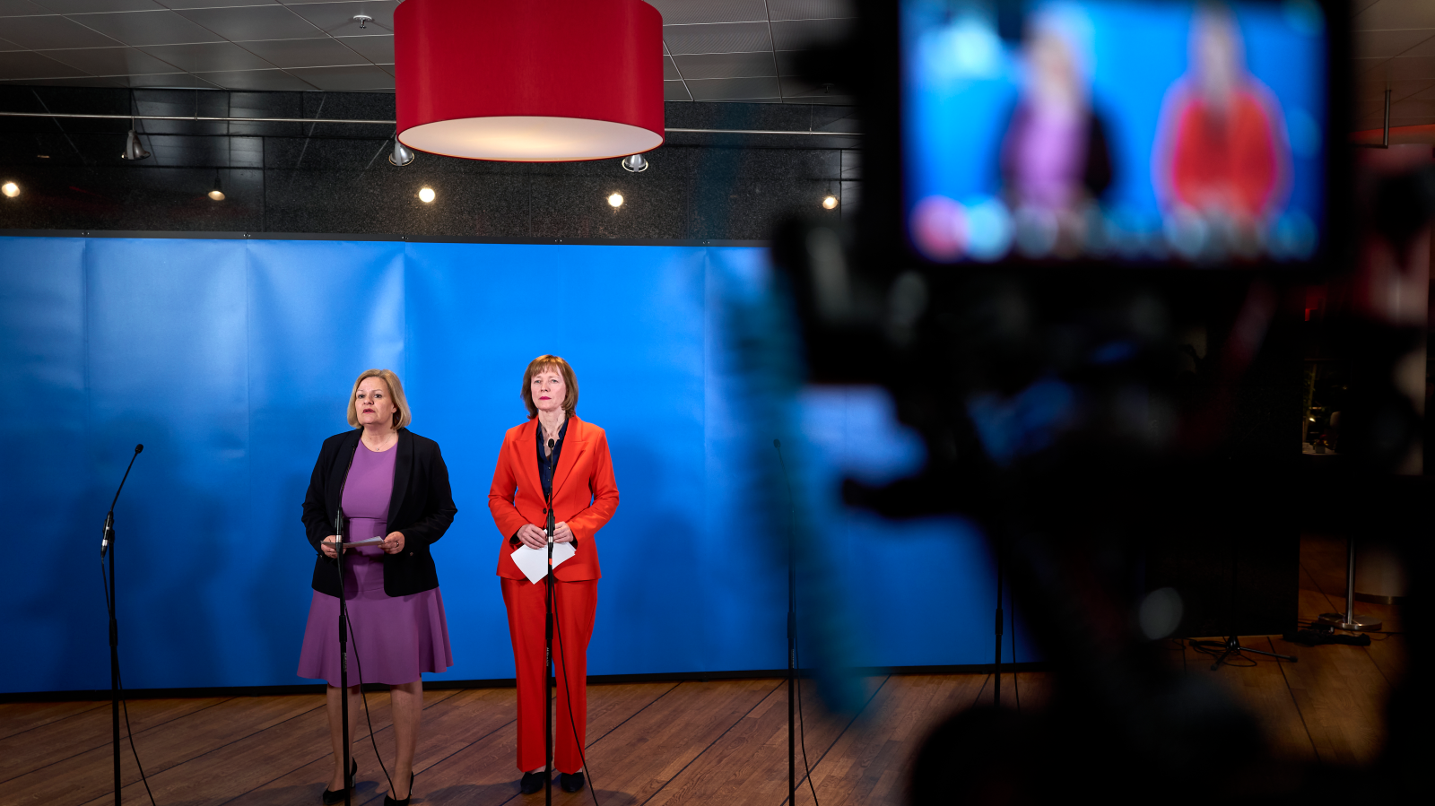 Kamuda Toplu Sözleşme Görüşmeleri Çıkmaza Girdi: Arabuluculuk Devreye Girecek!, © Michael Ukas/dpa