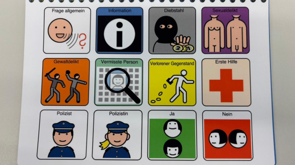 Schaffhauser Polizei will verstärkt Piktogramme nutzen, © Kommunikationsbuch der Schaffhauser Polizei. Bild: Radio Munot.