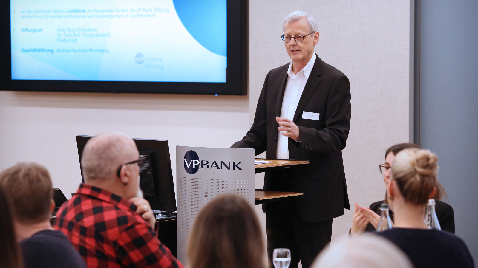 VP Bank Stiftung würdigt Engagement, © VP Bank