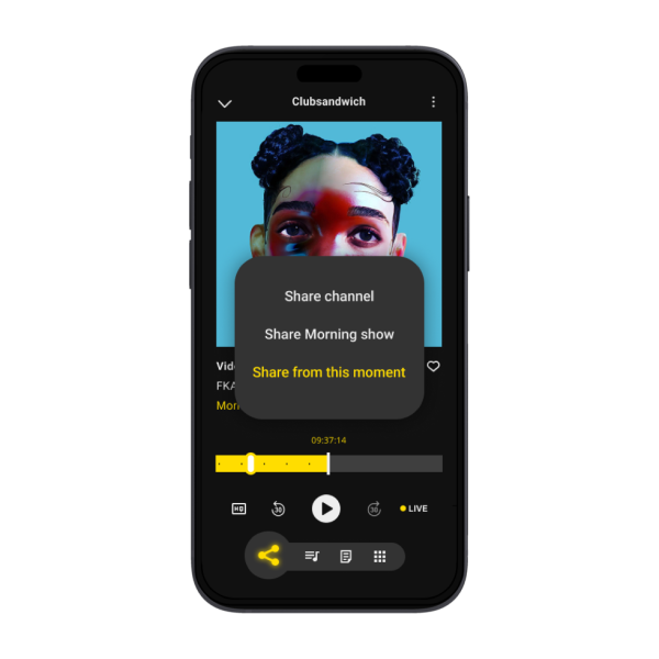 Share your moments on mobile, © radiosphere