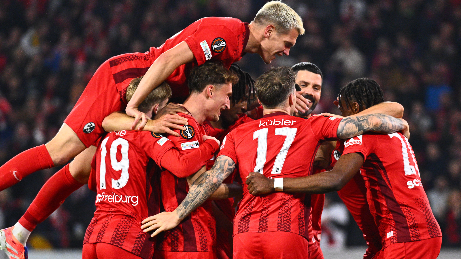 SC Freiburg UEFA Avrupa Ligi’ne Galibiyetle Başladı!, © Tom Weller/dpa