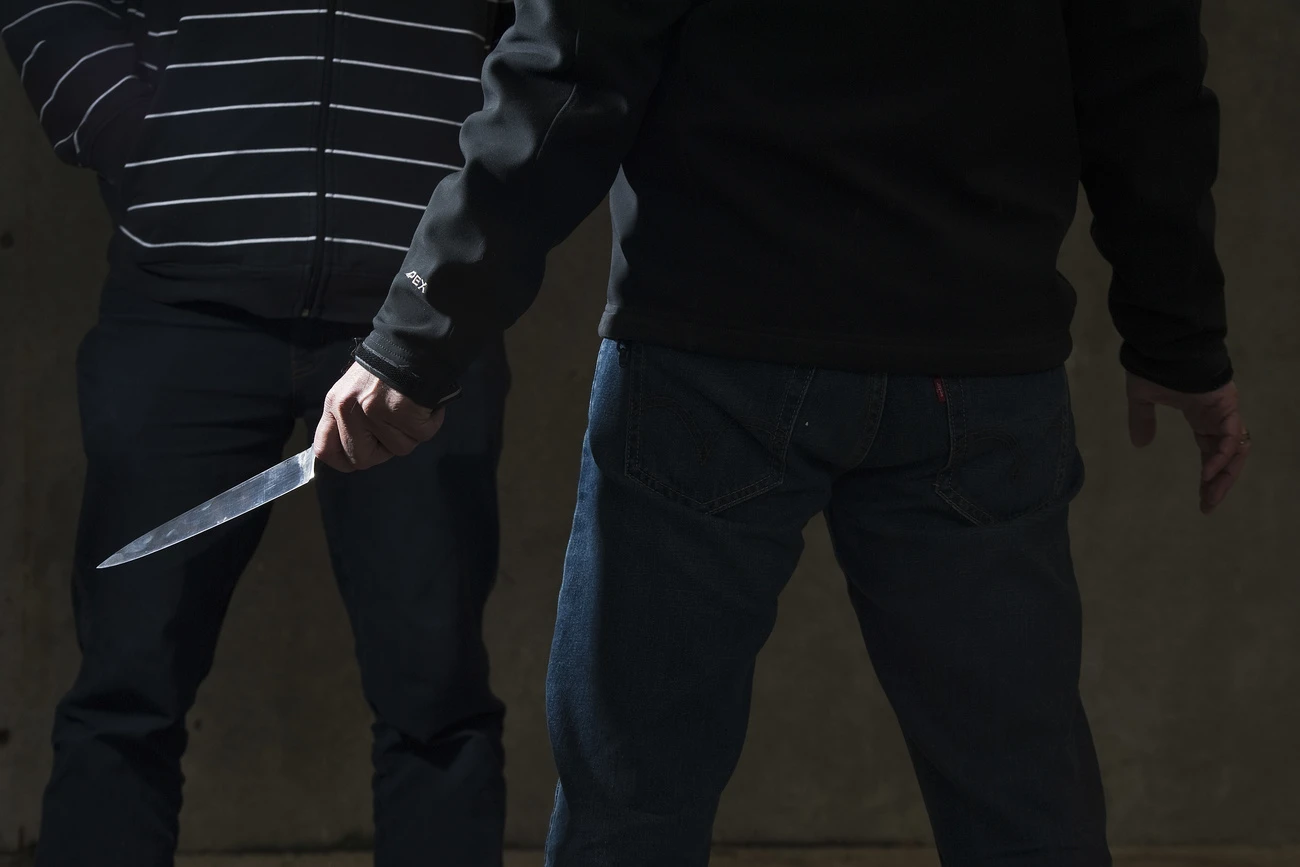 Angriff Langstrasse Stichwaffe Stadtpolizei Zürich, © Symbolbild Keystone-SDA Angriff Langstrasse Stichwaffe Stadtpolizei Zürich, © Symbolbild Keystone-SDA