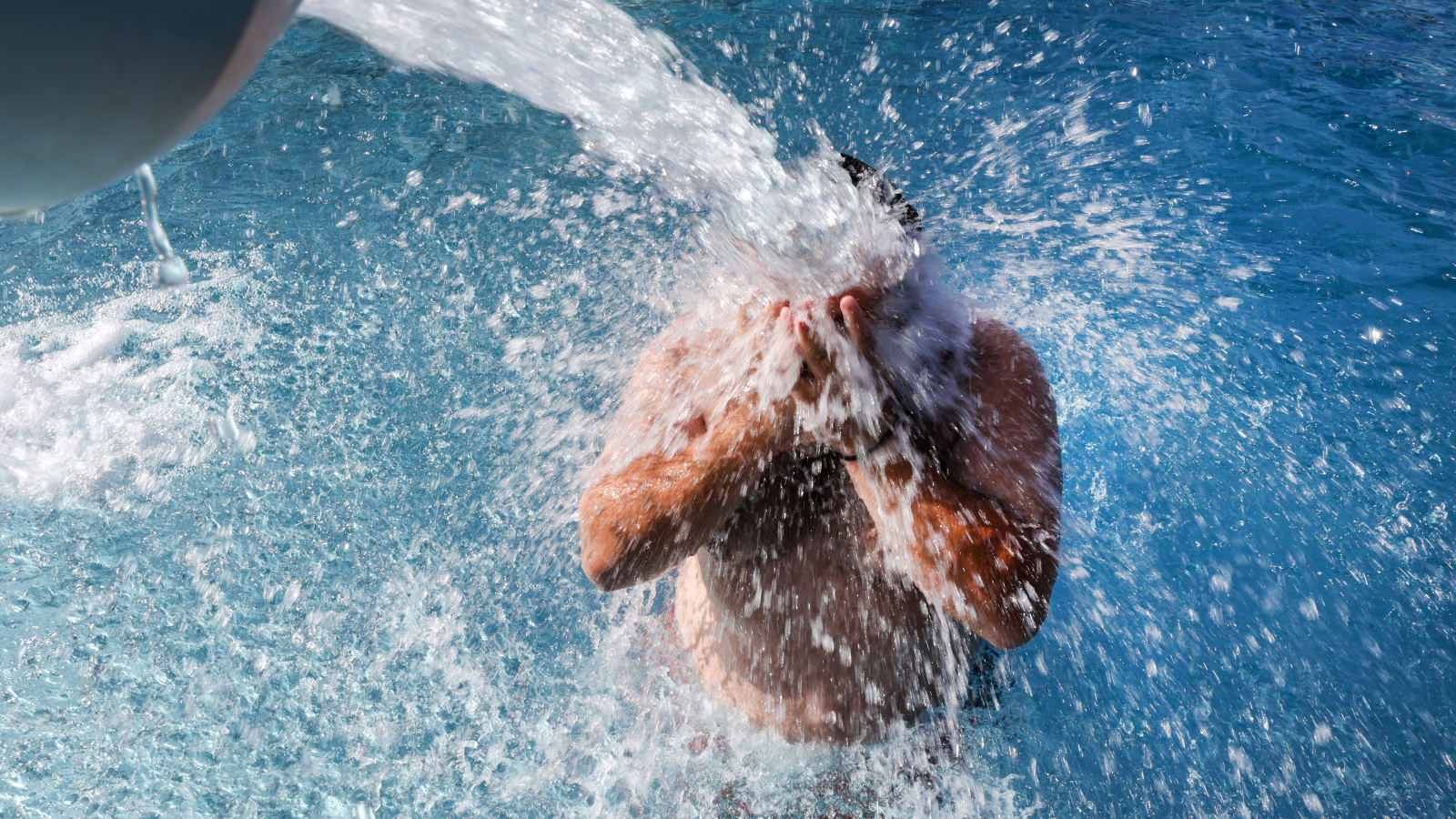 NRW’yi Kavuran Sıcaklıklar: Çarşamba Günü 39 Derece Bekleniyor, © Thomas Warnack/dpa