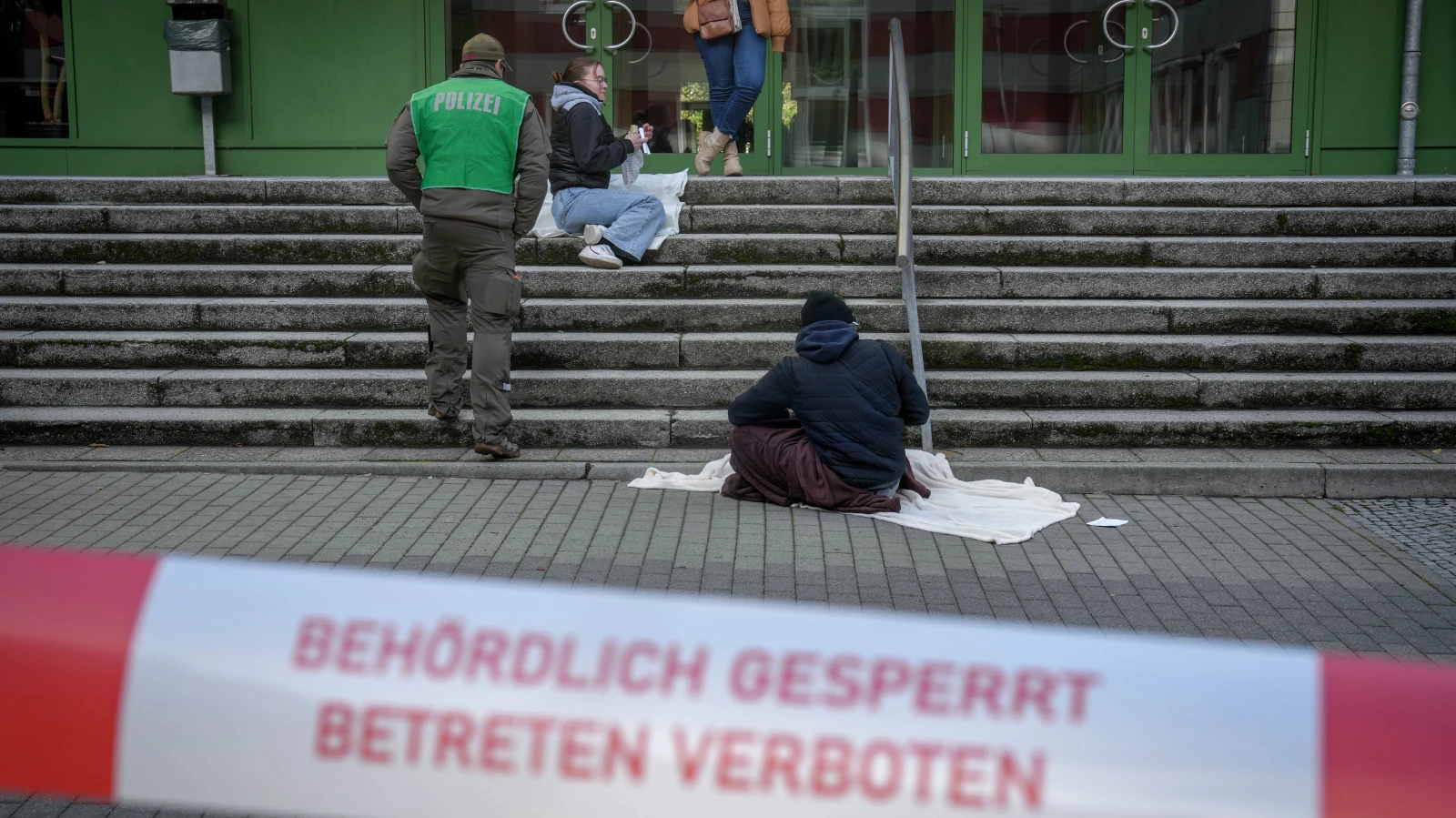 Afet Tatbikatı İptal Edildi!, © dpa Afet Tatbikatı İptal Edildi!, © dpa