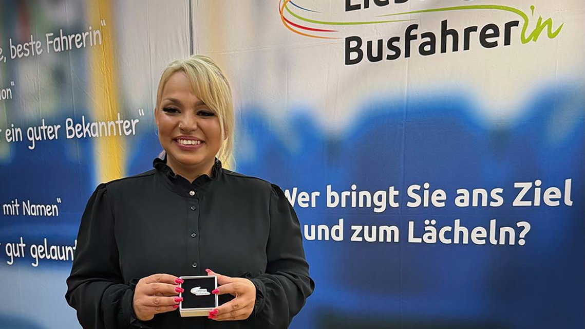 Cesur Otobüs Şoförü Hülya Görel Yolcuların Güvenliğini Sağladı, © Wuppertaler Rundschau