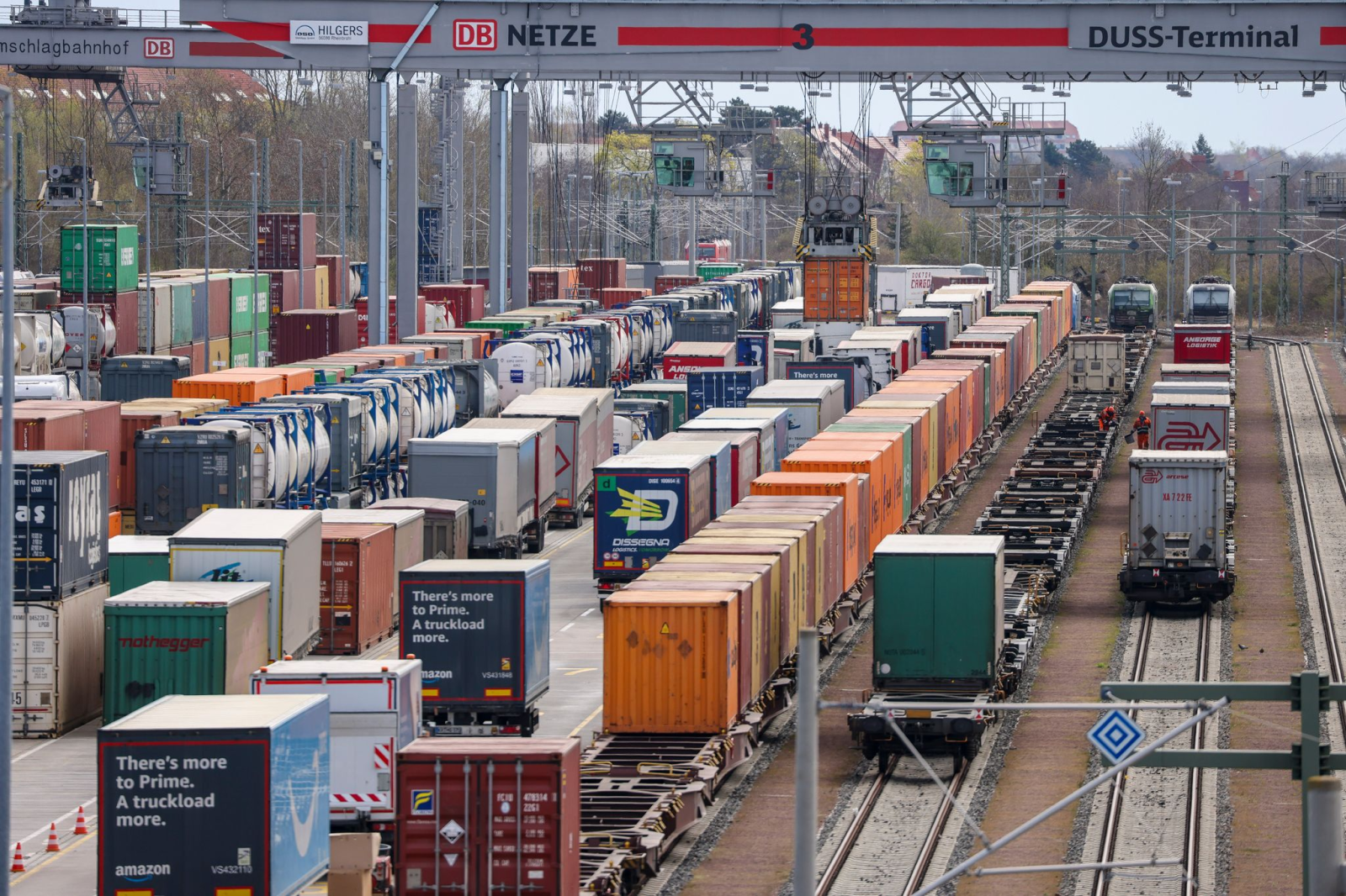 Der neue ifo-Faktenmonitor zieht Bilanz zur Ost-West-Entwicklung. (Archivbild), © Jan Woitas/dpa