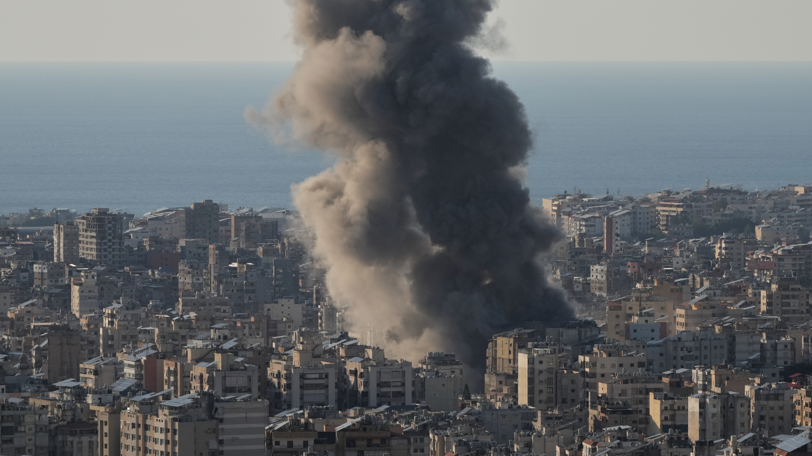 Ortadoğu’da Savaş: 30 Bin Alman Kriz Bölgesinde, © Hassan Ammar/AP/dpa