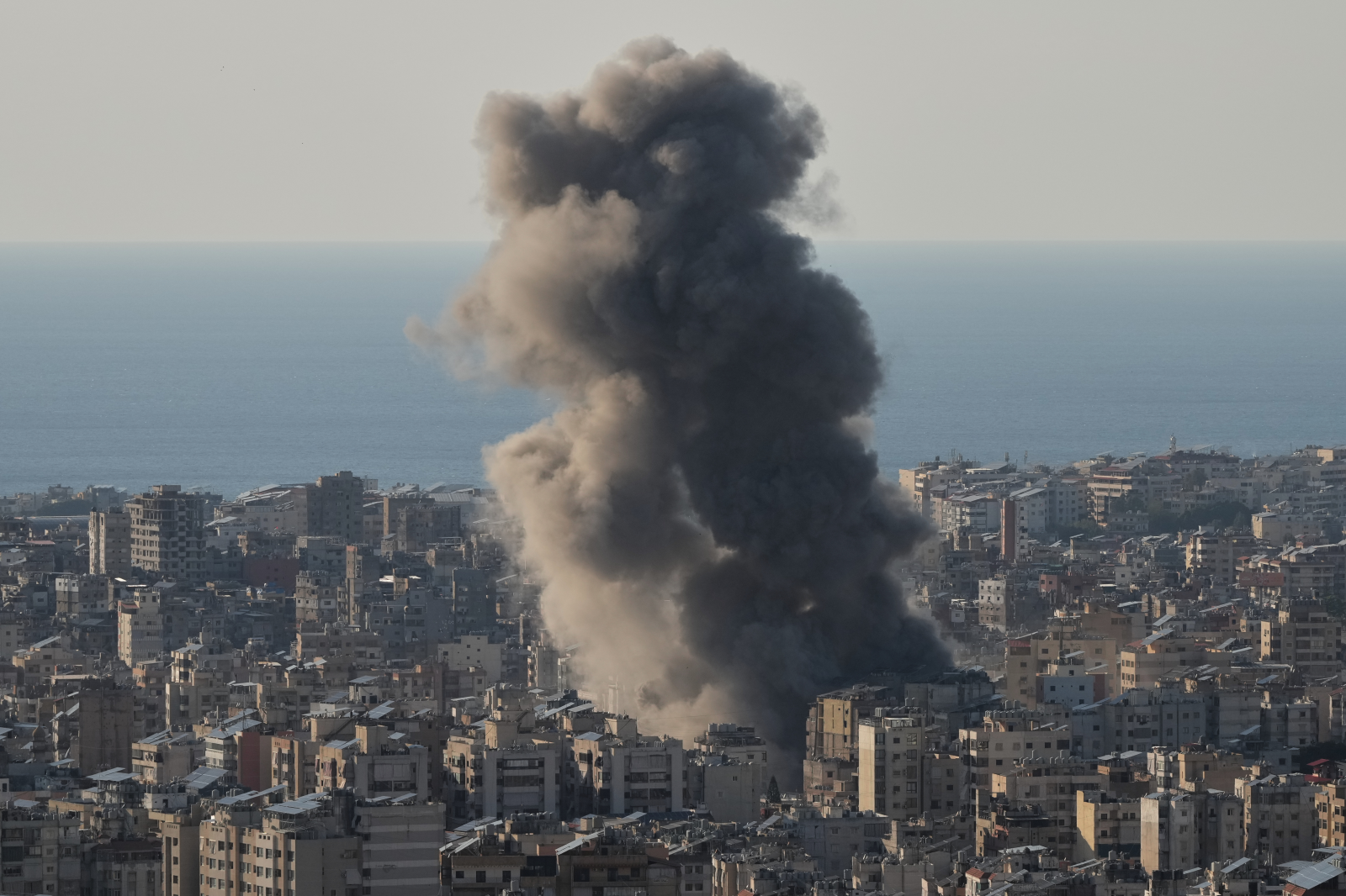 Ortadoğu’da Savaş: 30 Bin Alman Kriz Bölgesinde, © Hassan Ammar/AP/dpa