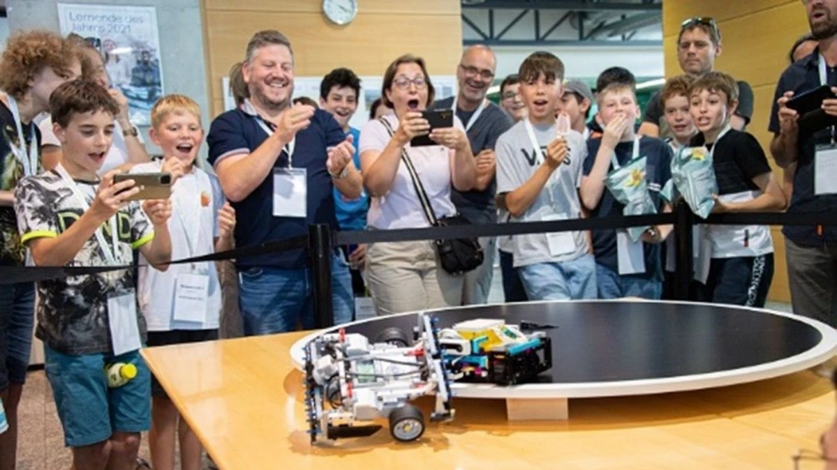 Oberstufe Walenstadt erneut RoboLeague-Champion , © liechtenstein.li Oberstufe Walenstadt erneut RoboLeague-Champion , © liechtenstein.li